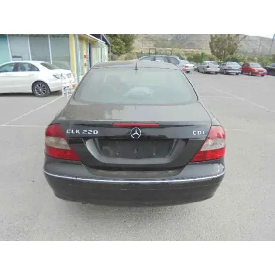 MERCEDES CLASE CLK (W209) COUPE '2006 220 CDI (209.308) NEGRO