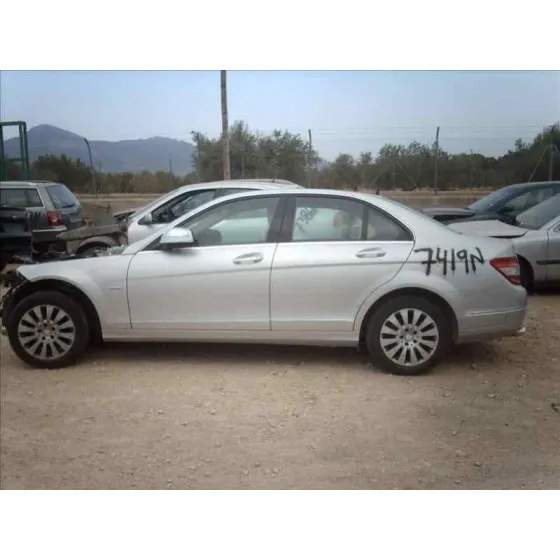 MERCEDES CLASE C (W204) BERLINA '2007 C 220 CDI (204.008) GRIS