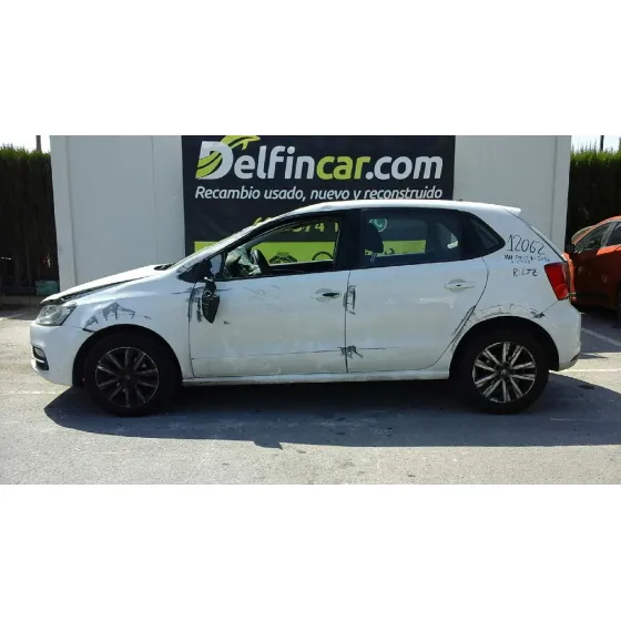 VOLKSWAGEN POLO (6C1) '2016 ADVANCE BLUEMOTION BLANCO