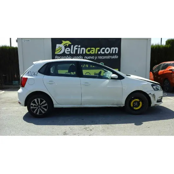 VOLKSWAGEN POLO (6C1) '2016 ADVANCE BLUEMOTION BLANCO