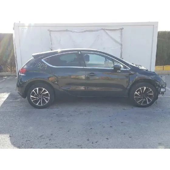 DS 4 '2016 DESIRE NEGRO