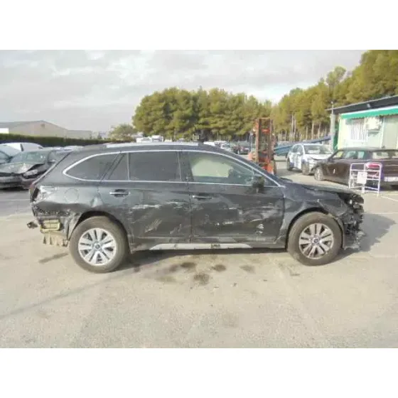SUBARU LEGACY KOMBI/OUTBACK B14 '2015 OUTBACK EXECUTIVE NEGRO