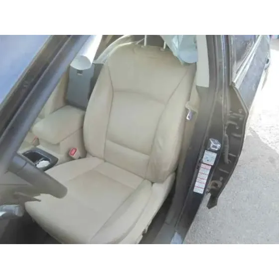 SUBARU LEGACY KOMBI/OUTBACK B14 '2015 OUTBACK EXECUTIVE NEGRO