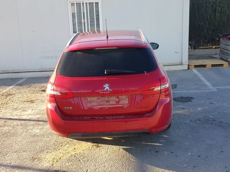 PEUGEOT 308 SW '2019 ALLURE ROJO