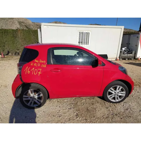 TOYOTA IQ '2009 2 ROJO
