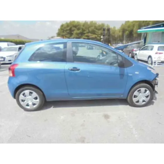 TOYOTA YARIS (KSP9/SCP9/NLP9) '2006 BASICO AZUL