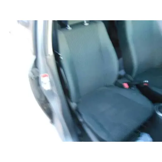 SUZUKI SWIFT BERLINA (MZ) '2006 GL (5-PTAS.) GRIS OSCURO