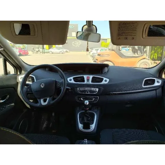 RENAULT SCENIC III '2010 DYNAMIQUE DORADO