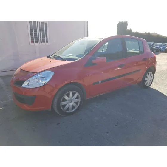 RENAULT CLIO III '2006 AUTHENTIQUE ROJO