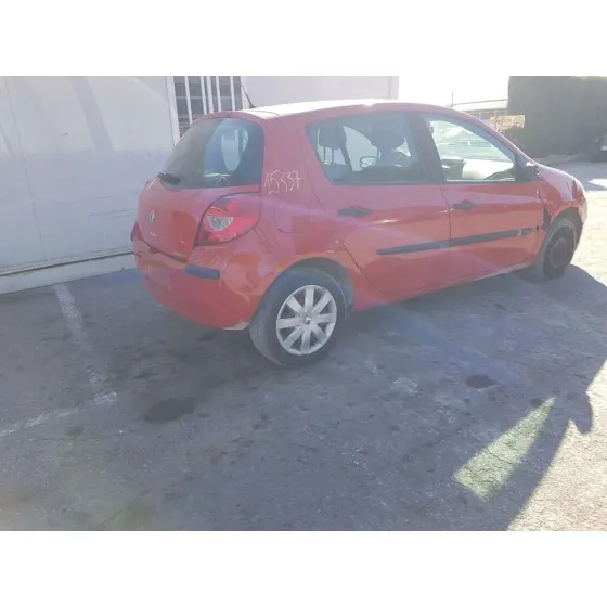 RENAULT CLIO III '2006 AUTHENTIQUE ROJO