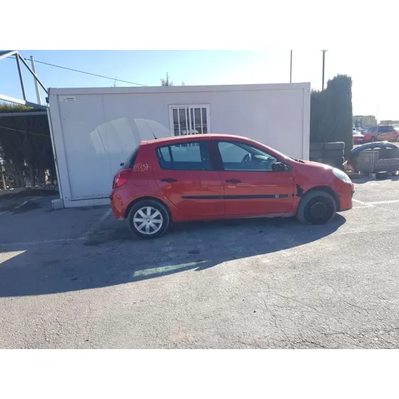 RENAULT CLIO III '2006 AUTHENTIQUE ROJO