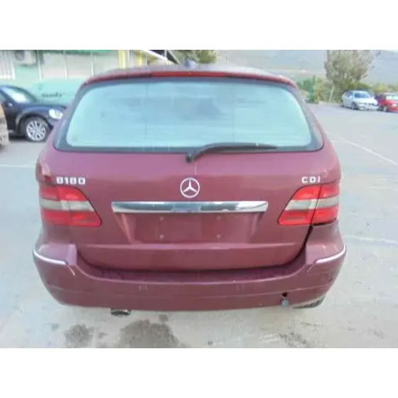MERCEDES CLASE B (W245) '2007 180 CDI (245.207) GRANATE