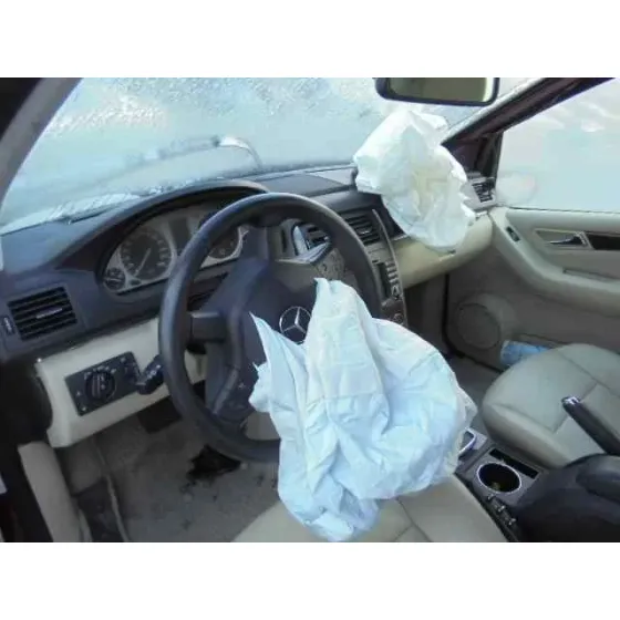 MERCEDES CLASE B (W245) '2007 180 CDI (245.207) GRANATE