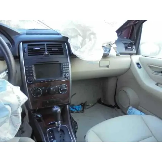 MERCEDES CLASE B (W245) '2007 180 CDI (245.207) GRANATE