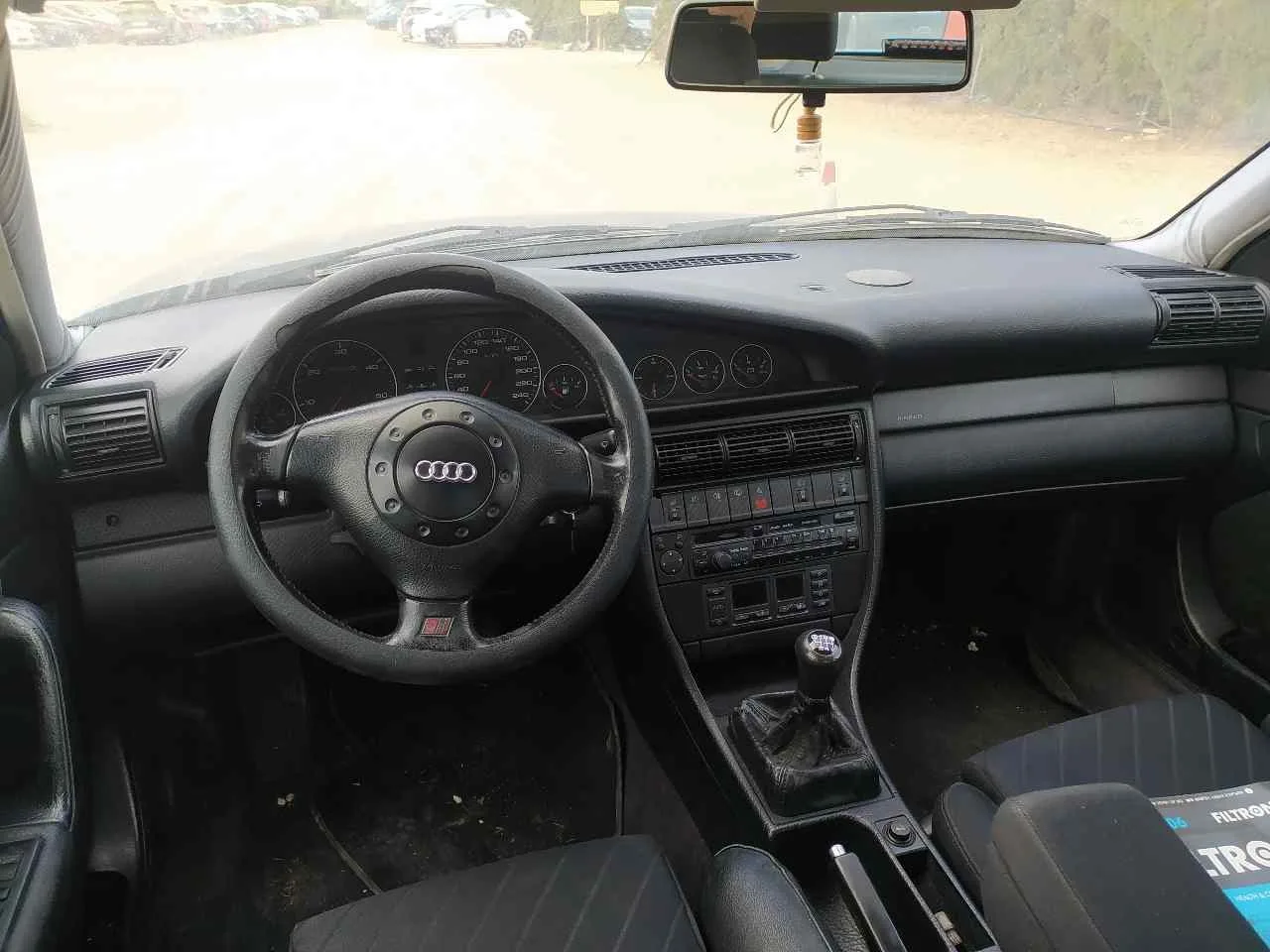 AUDI A6 BERLINA (C4) '1996 2.5 TDI NEGRO