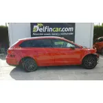 SEAT LEON ST (5F8) '2015 STYLE CONNECT ROJO