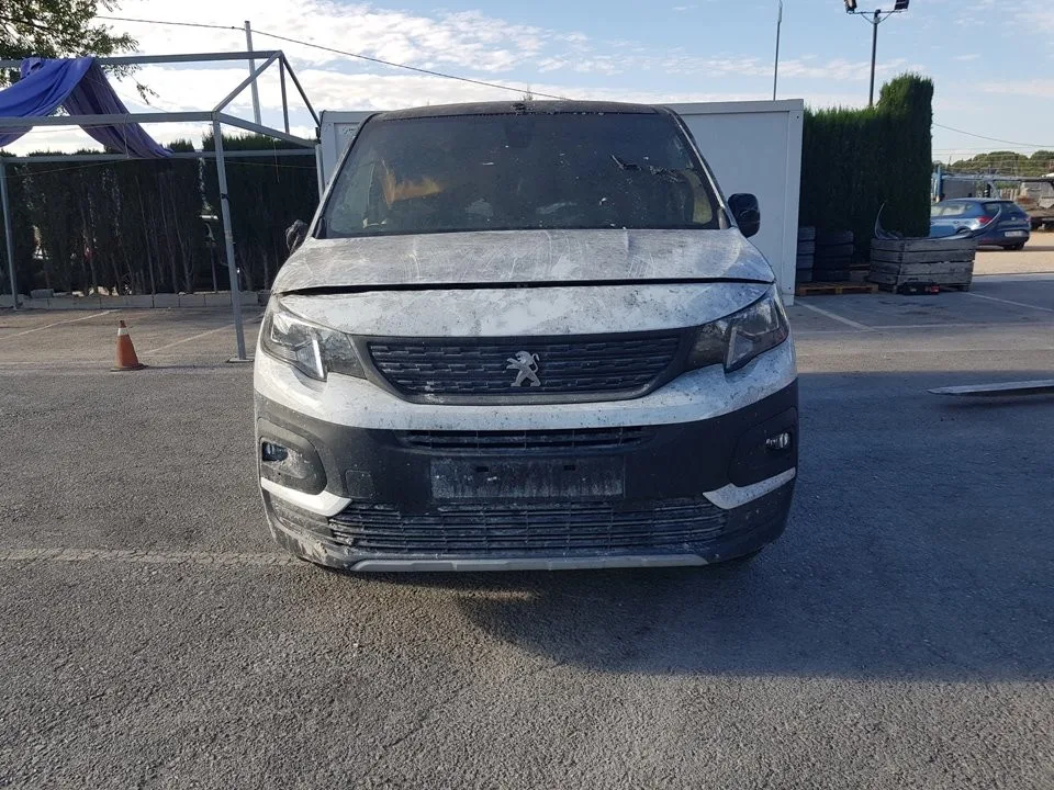 PEUGEOT RIFTER '2022 ALLURE STANDARD BLANCO