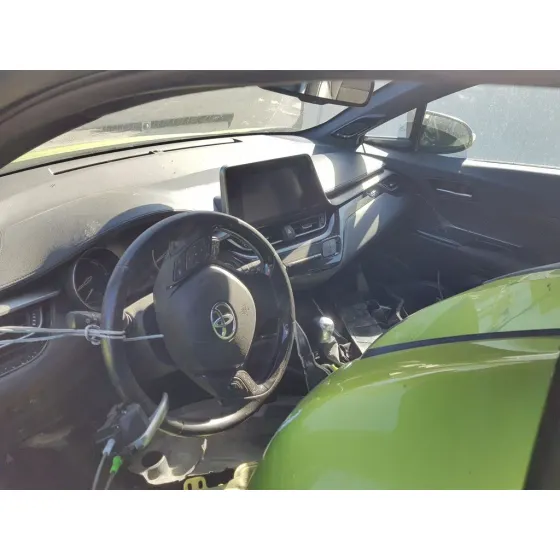 TOYOTA C-HR '2019 HYBRID STYLE PLUS VERDE