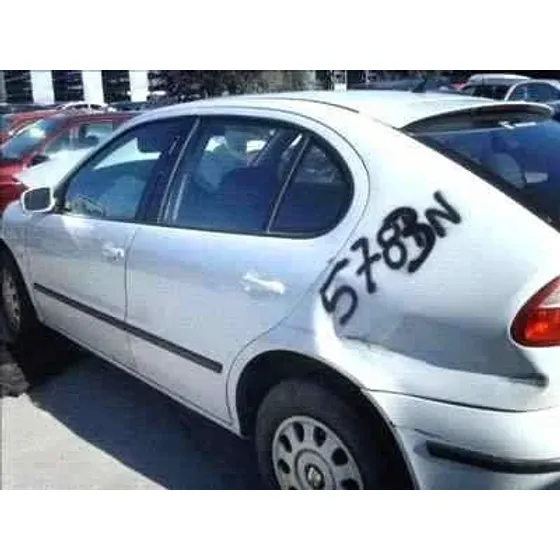 SEAT LEON (1M1) '1999 1.9 SDI BLANCO