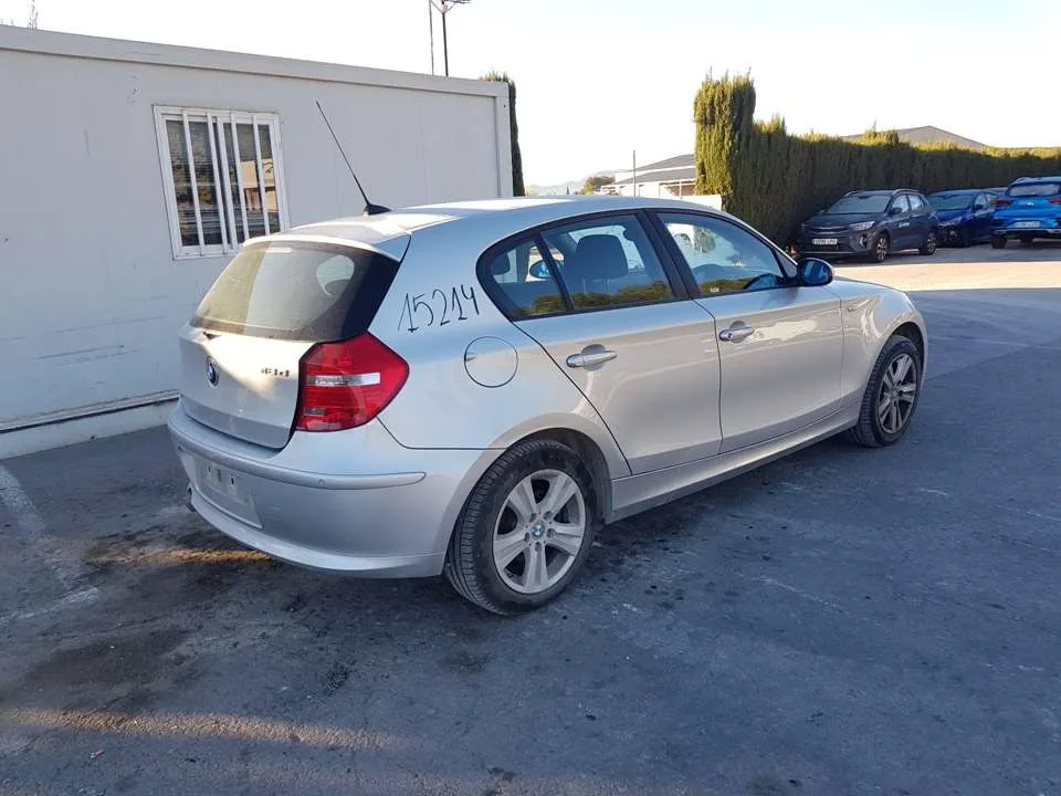 BMW SERIE 1 BERLINA (E81/E87) '2008 118D GRIS
