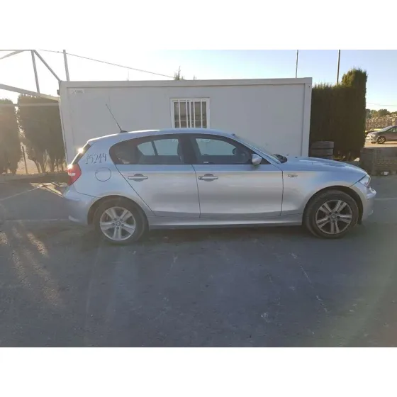 BMW SERIE 1 BERLINA (E81/E87) '2008 118D GRIS