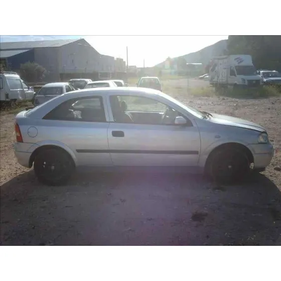 OPEL ASTRA G BERLINA '1998 CLUB GRIS