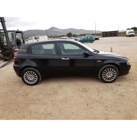 Alfa Romeo 147 (937_) 2005