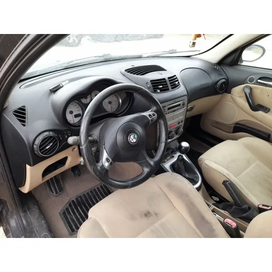 Alfa Romeo 147 (937_) 2005