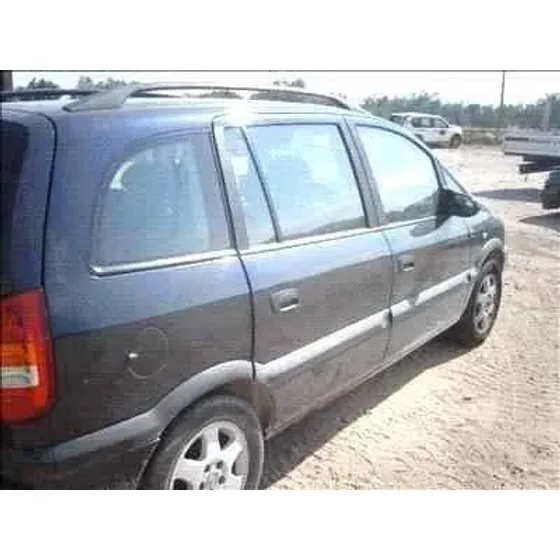 OPEL ZAFIRA A '1999 2.0 DTI NEGRO