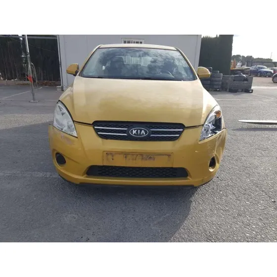 KIA CEE'D '2009 ACTIVE DORADO