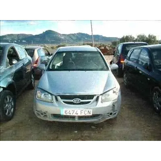 KIA CERATO '2004 2.0 LX CRDI FAMILIAR (5-PTAS.) GRIS