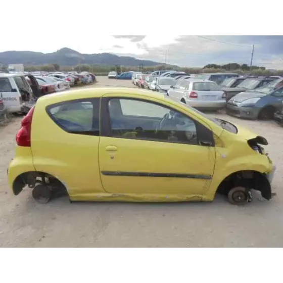 PEUGEOT 107 '2006 TRENDY AMARILLO