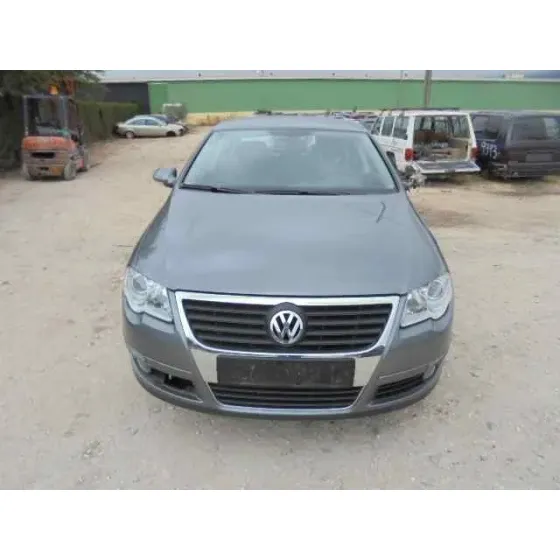 VOLKSWAGEN PASSAT BERLINA (3C2) '2006 ADVANCE GRIS OSCURO