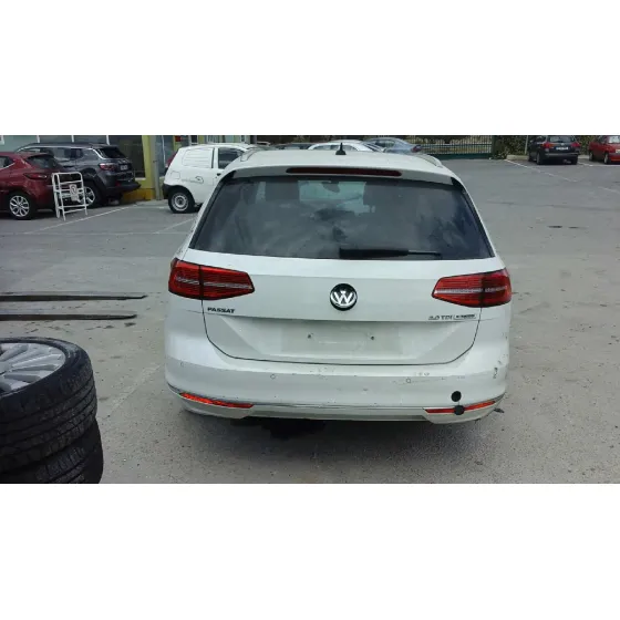 VOLKSWAGEN PASSAT VARIANT (3G5) '2016 SPORT 4MOTION BMT BLANCO