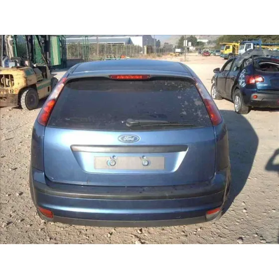 FORD FOCUS BERLINA (CAP) '2006 AMBIENTE (D) AZUL