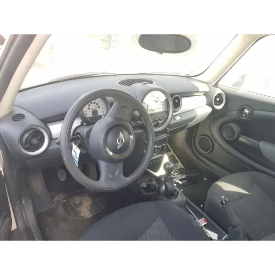 MINI MINI (R56) '2011 ONE BLANCO