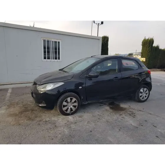 MAZDA 2 LIM. (DE) '2008 1.3 ACTIVE (5-PTAS.) (55KW) NEGRO