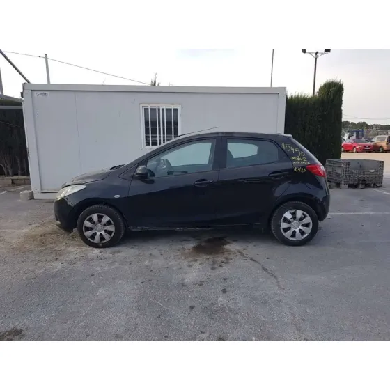 MAZDA 2 LIM. (DE) '2008 1.3 ACTIVE (5-PTAS.) (55KW) NEGRO