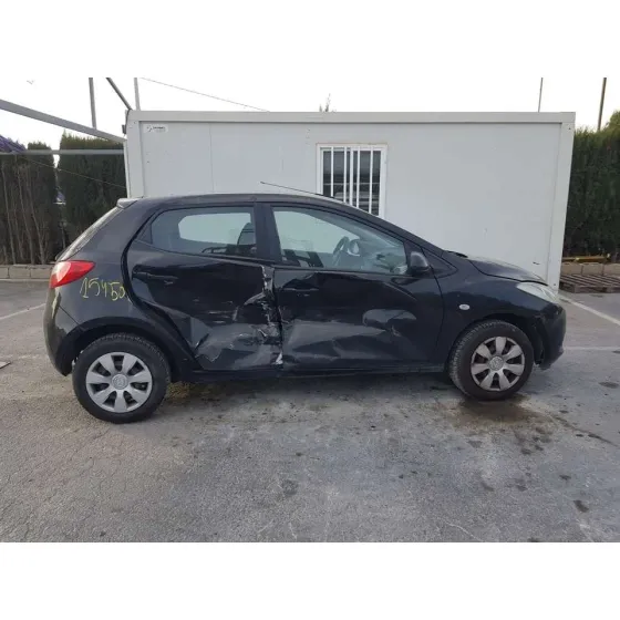 MAZDA 2 LIM. (DE) '2008 1.3 ACTIVE (5-PTAS.) (55KW) NEGRO