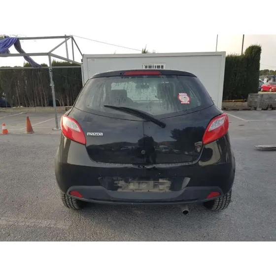 MAZDA 2 LIM. (DE) '2008 1.3 ACTIVE (5-PTAS.) (55KW) NEGRO
