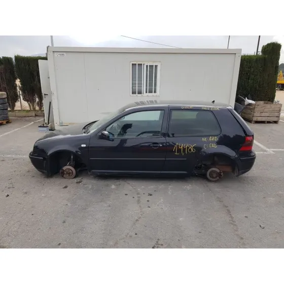 VOLKSWAGEN GOLF IV BERLINA (1J1) '2001 CONCEPTLINE NEGRO