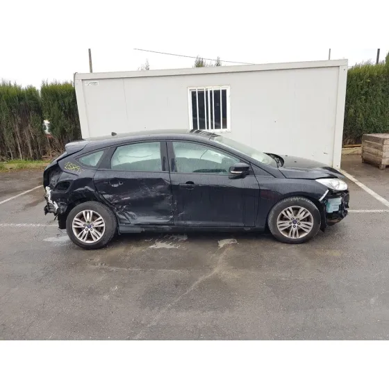 FORD FOCUS LIM. (CB8) '2013 TITANIUM NEGRO