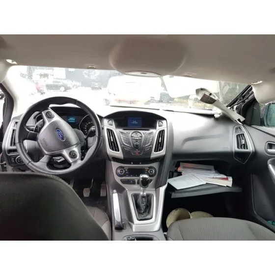 FORD FOCUS LIM. (CB8) '2013 TITANIUM NEGRO