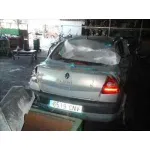 RENAULT MEGANE II CLASSIC BERLINA RENAULT MEGANE II CLASSIC BERLINA '2002 1.9 DCI DIESEL GRIS 2003