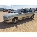 RENAULT MEGANE I FASE 2 BERLINA (BA0) '2002 1.9 DTI CENTURY GRIS