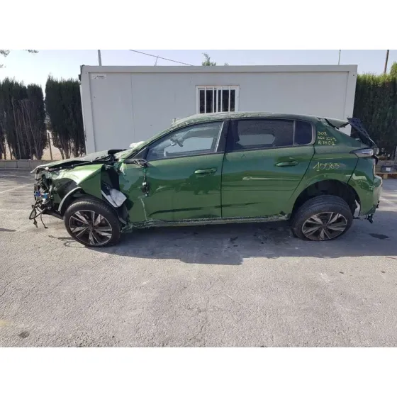 PEUGEOT 308 '2023 ALLURE VERDE
