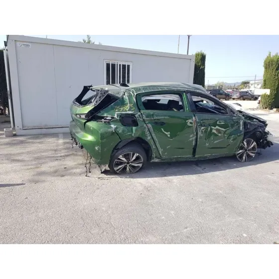 PEUGEOT 308 '2023 ALLURE VERDE