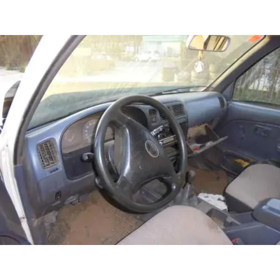 TOYOTA HILUX '2002 4X4 DOBLE CABINA BLANCO