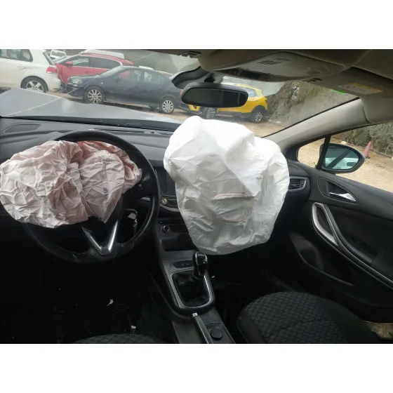 Opel ASTRA K (B16) 2015
