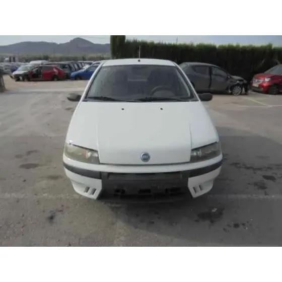 FIAT PUNTO BERLINA (188) '2002 1.2 8V ELX (I) BLANCO